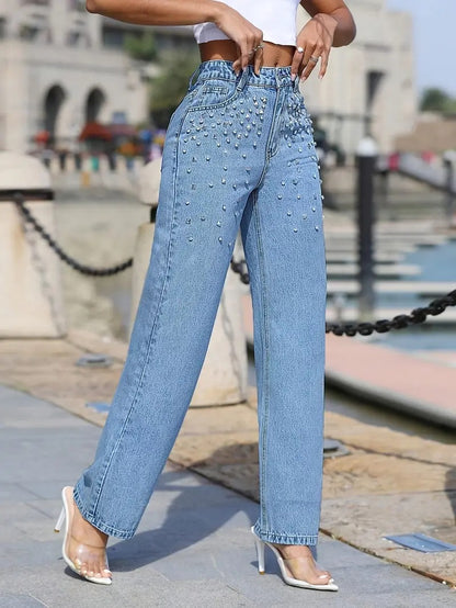 Jeans Rectos Con Decoración De Remaches Lisos