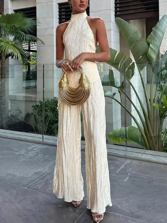 Traje de Mujer Elegante con Cuello Alto